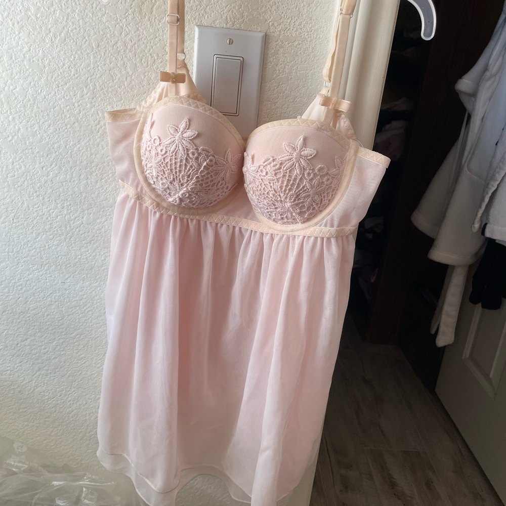 Delicate baby pink top